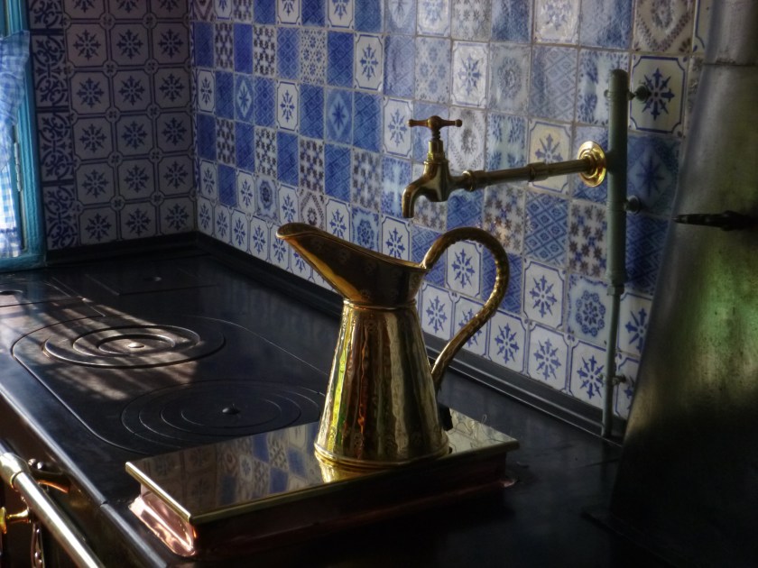 P1010534 - Monet's kitchen