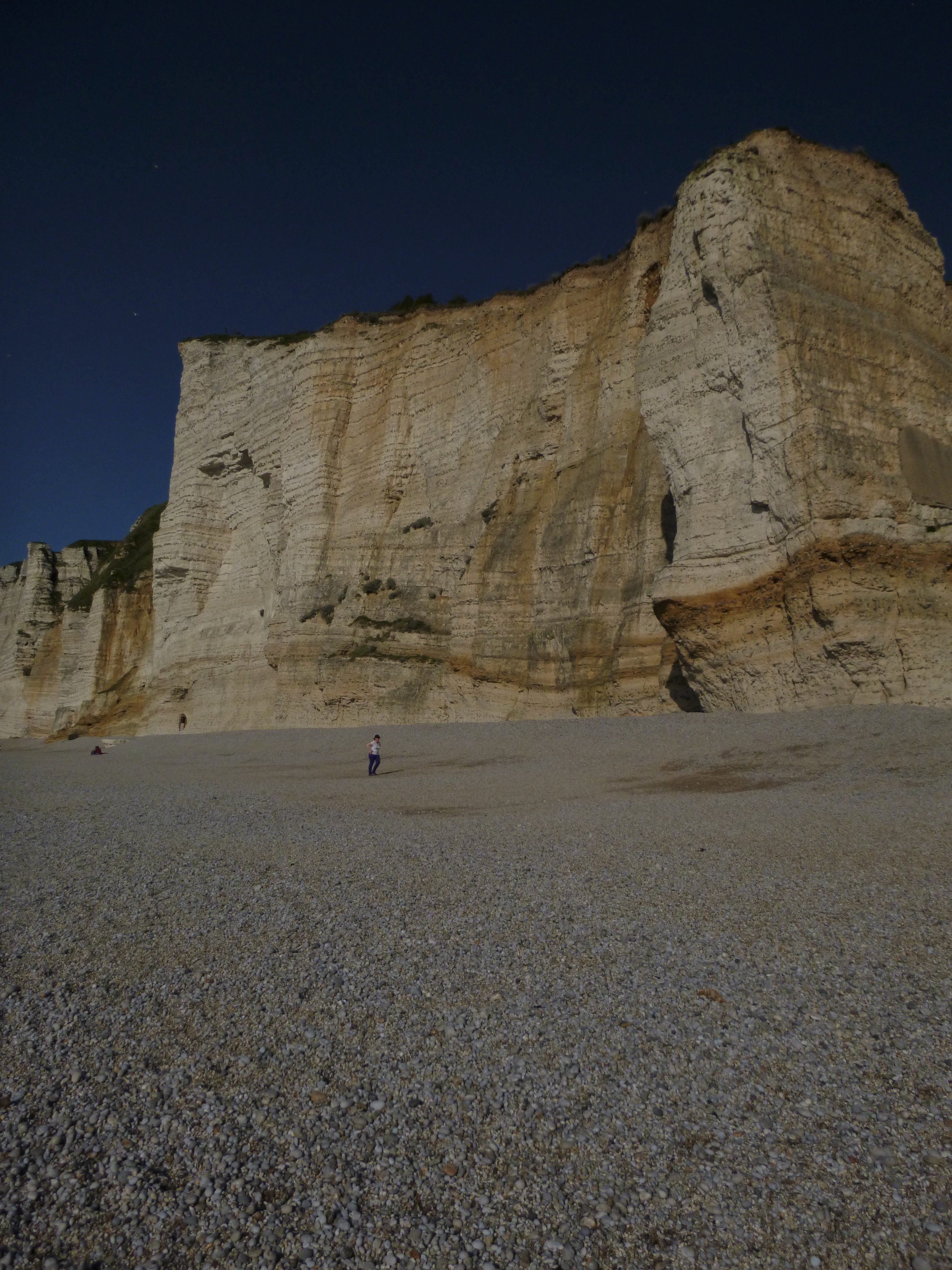 P1010544 - cliffs at Etratat